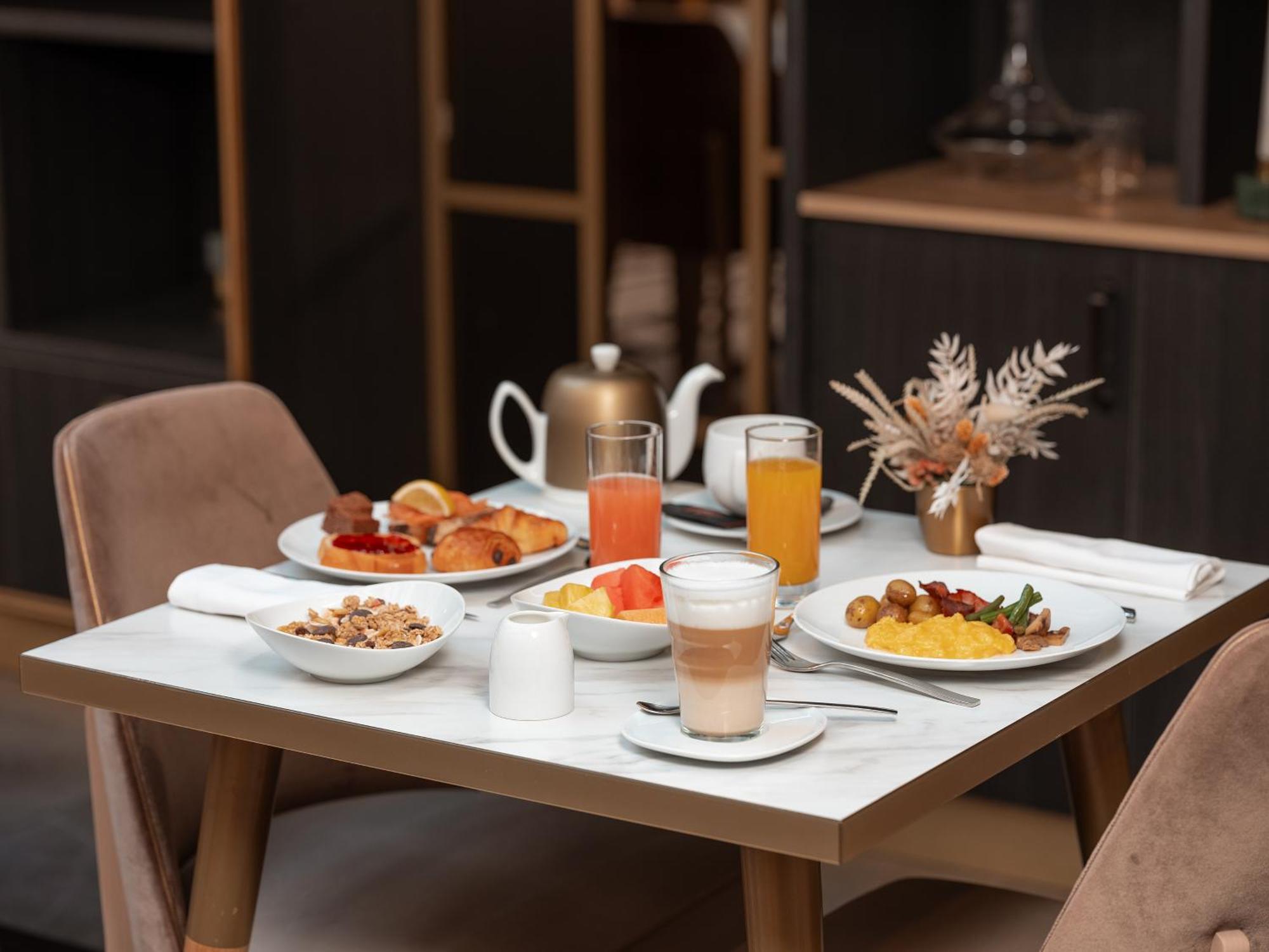 Niepce Paris, Curio Collection By Hilton Hotell Exteriör bild